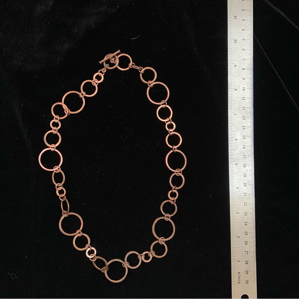 Vintage copper tone circle toggle chain necklace